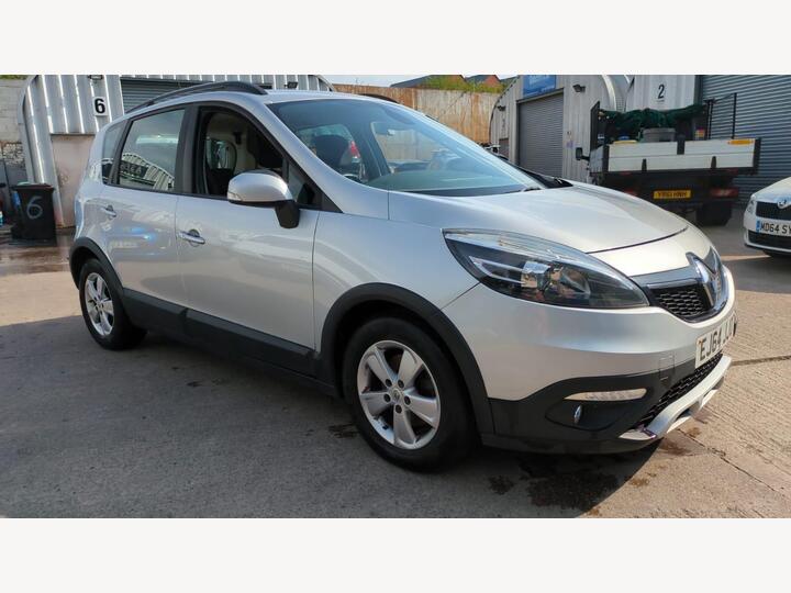 Renault Scenic Xmod 1.5 DCi ENERGY Dynamique TomTom Euro 5 (s/s) 5dr Renault Scenic Xmod 1.5 DCi ENERGY Dynamique TomTom Euro 5 (s/s) 5dr