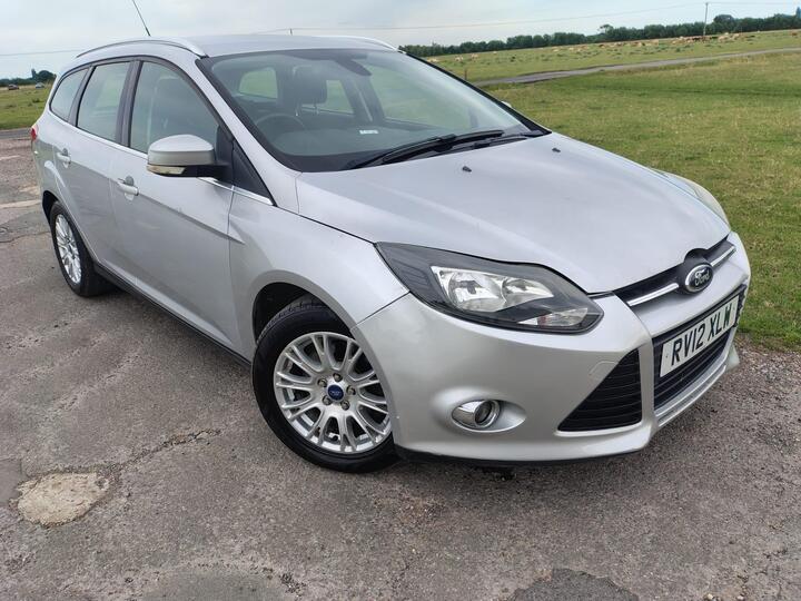 Ford Focus 1.6T EcoBoost Titanium Euro 5 (s/s) 5dr