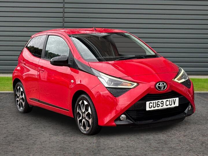Toyota Aygo 1.0 VVT-i X-trend Euro 6 5dr Toyota Aygo 1.0 VVT-i X-trend Euro 6 5dr