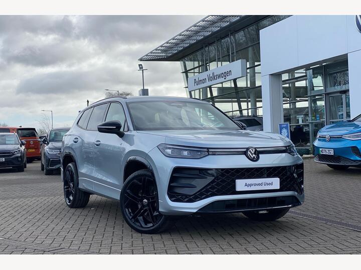 Volkswagen Tayron 1.5 TSI EHybrid 19.7kWh R-Line DSG Euro 6 (s/s) 5dr Volkswagen Tayron 1.5 TSI EHybrid 19.7kWh R-Line DSG Euro 6 (s/s) 5dr