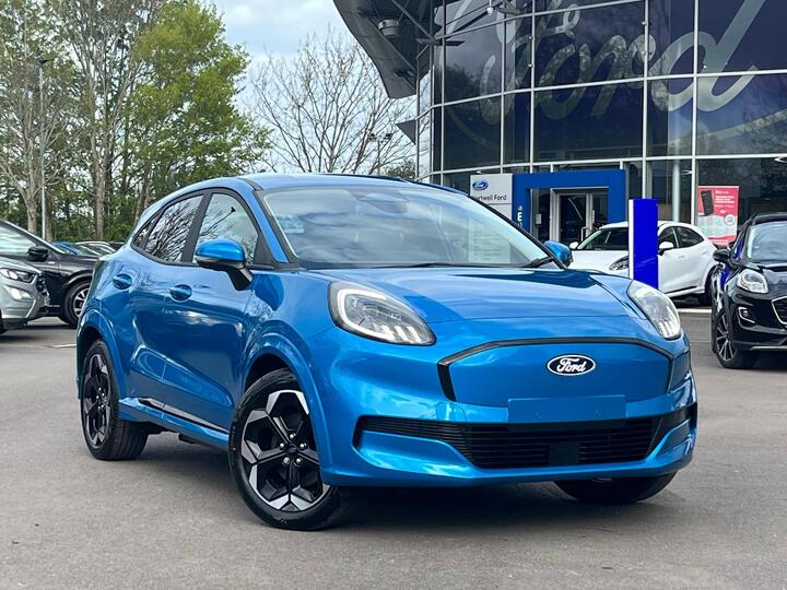 Ford Puma Standard Range 46.8kWh Premium Auto 5dr