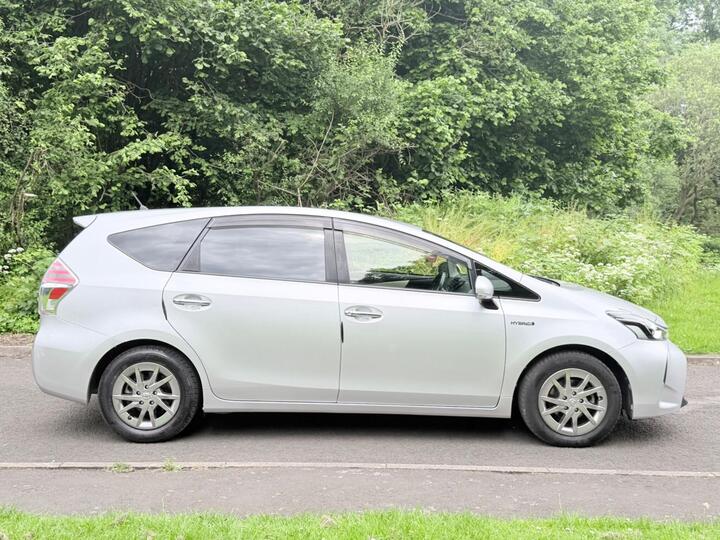 Toyota Prius 1.5 CVT 4dr