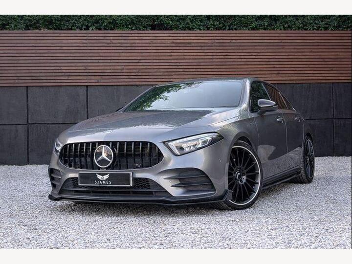 Mercedes-Benz A-CLASS 1.3 A200 AMG Line Edition (Premium) 7G-DCT Euro 6 (s/s) 4dr Mercedes-Benz A-CLASS 1.3 A200 AMG Line Edition (Premium) 7G-DCT Euro 6 (s/s) 4dr