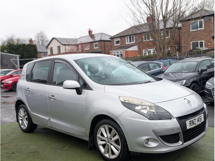 Renault Scenic 1.5 DCi I-Music Euro 5 5dr