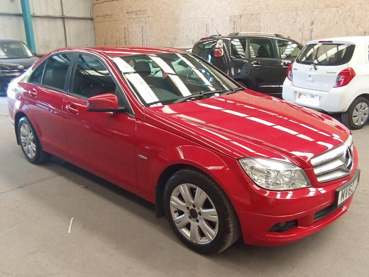 Mercedes-Benz C Class 1.8 C180 BlueEfficiency Executive SE Euro 5 4dr