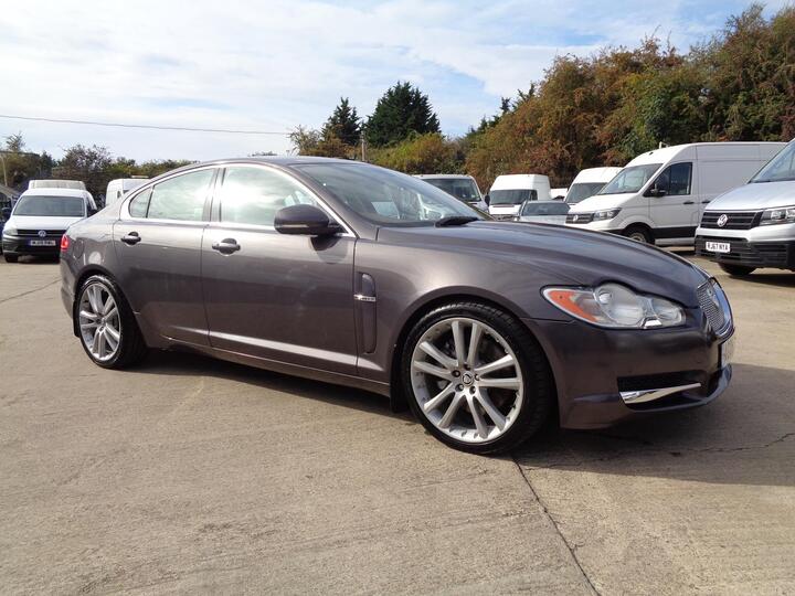 Jaguar XF 3.0d S V6 Premium Luxury Auto Euro 5 4dr