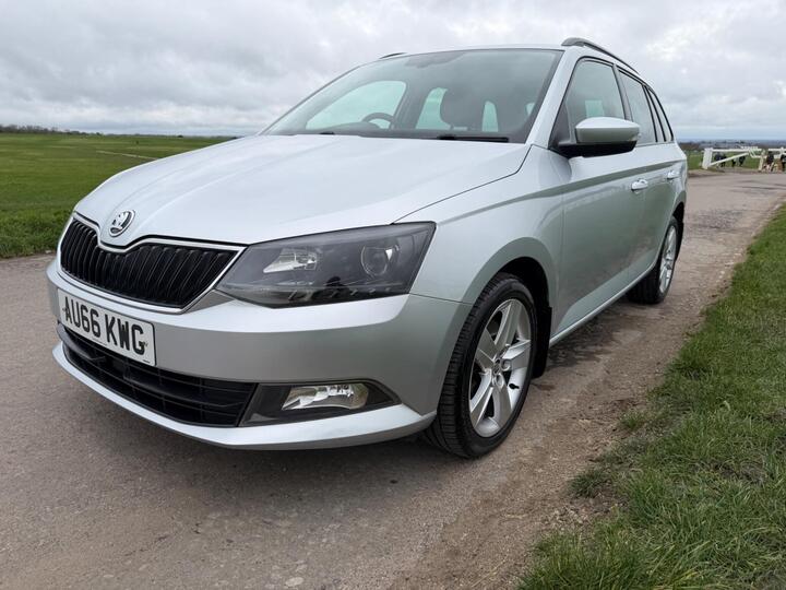Skoda Fabia 1.2 TSI SE L DSG Euro 6 (s/s) 5dr Skoda Fabia 1.2 TSI SE L DSG Euro 6 (s/s) 5dr