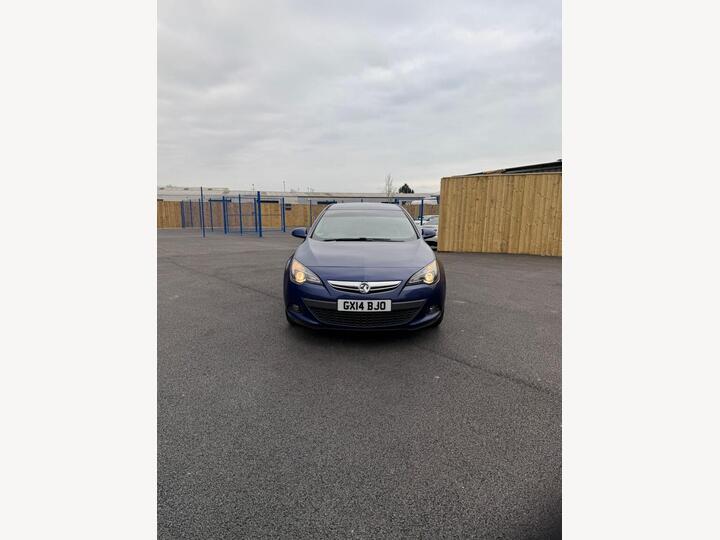 Vauxhall ASTRA GTC 1.4T SRi Euro 5 (s/s) 3dr