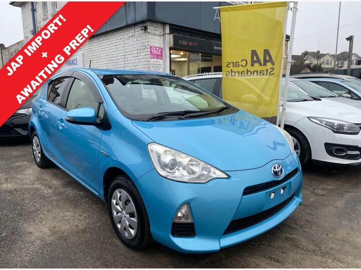 Toyota AQUA 1.5 Automatic Petrol Hybrid Blue 5dr SUPER LOW MILEAGE/ 12 MONTHS MOT