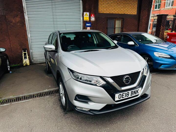 Nissan Qashqai 1.2 DIG-T Acenta Euro 6 (s/s) 5dr