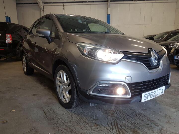 Renault Captur 1.5 DCi ENERGY Dynamique MediaNav Euro 5 (s/s) 5dr Renault Captur 1.5 DCi ENERGY Dynamique MediaNav Euro 5 (s/s) 5dr