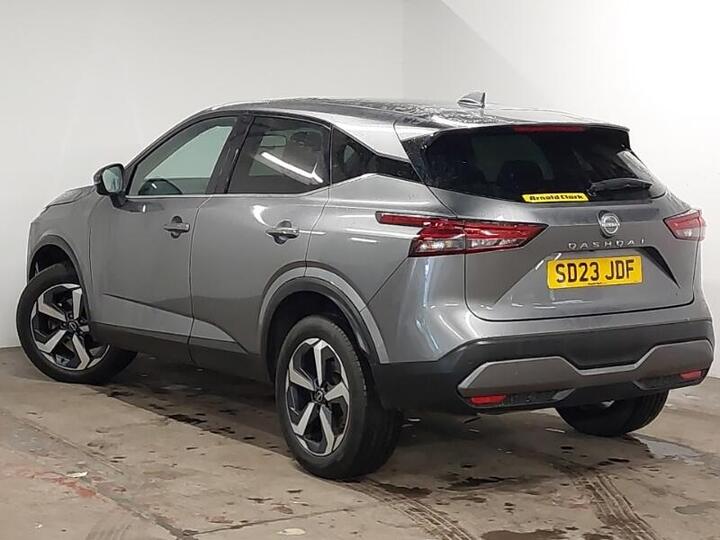 Nissan Qashqai 1.3 DIG-T MHEV N-Connecta Euro 6 (s/s) 5dr