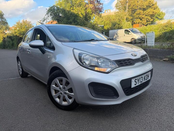 Kia Rio 1.25 1 Air Euro 5 5dr