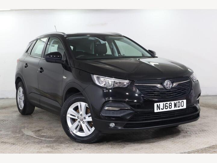 Vauxhall GRANDLAND X 1.2 Turbo SE Euro 6 (s/s) 5dr Vauxhall GRANDLAND X 1.2 Turbo SE Euro 6 (s/s) 5dr
