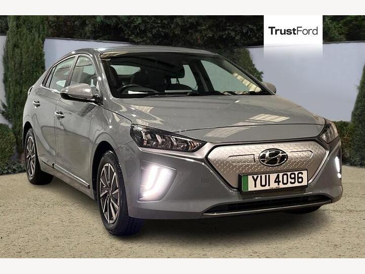 Hyundai IONIQ 38.3kWh Premium Auto 5dr Hyundai IONIQ 38.3kWh Premium Auto 5dr