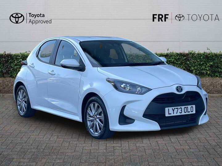 Toyota Yaris 1.5 VVT-h Icon E-CVT Euro 6 (s/s) 5dr
