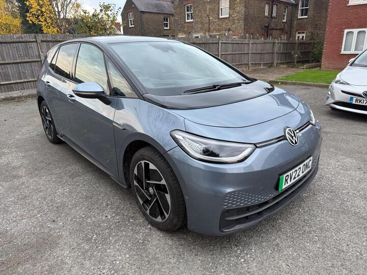 Volkswagen ID.3 Pure Performance 45kWh Style Auto 5dr Volkswagen ID.3 Pure Performance 45kWh Style Auto 5dr