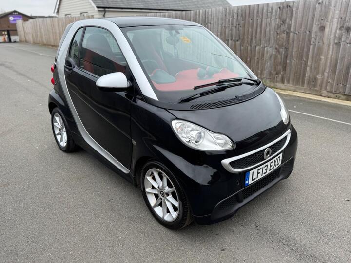 Smart Fortwo 1.0 MHD Passion SoftTouch Euro 5 (s/s) 2dr Smart Fortwo 1.0 MHD Passion SoftTouch Euro 5 (s/s) 2dr