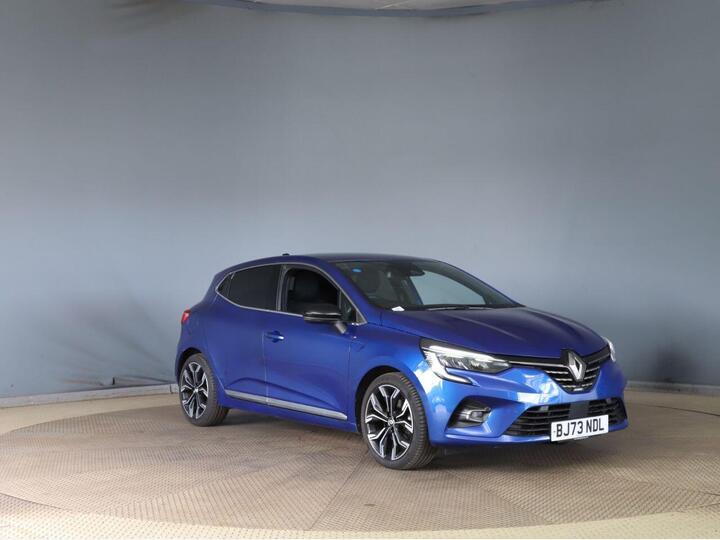 Renault CLIO 1.6 E-TECH Techno Auto Euro 6 (s/s) 5dr