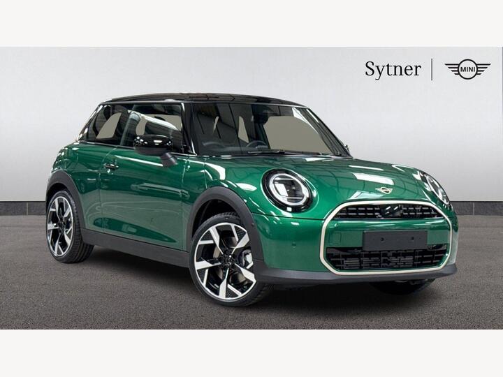 MINI Cooper 1.5C Exclusive Steptronic Euro 6 (s/s) 3dr