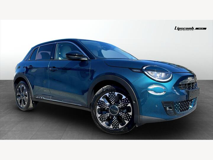 Fiat 600 54kWh La Prima Auto 5dr