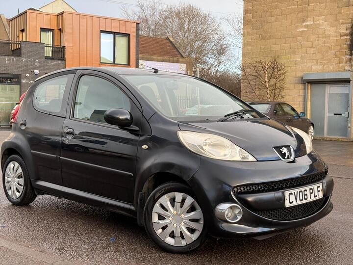 Peugeot 107 1.0 12V Urban Euro 4 5dr
