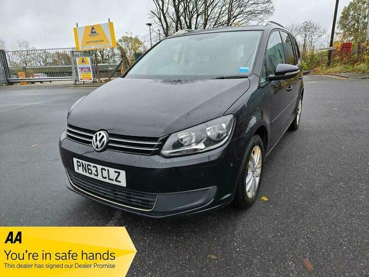 Volkswagen Touran 1.6 TDI SE Euro 5 5dr Volkswagen Touran 1.6 TDI SE Euro 5 5dr