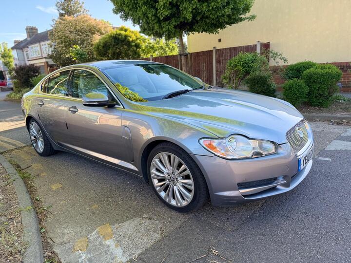 Jaguar XF 3.0 V6 Premium Luxury Auto Euro 4 4dr