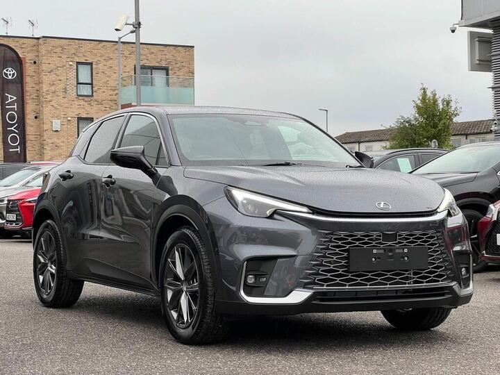 Lexus LBX 1.5 VVT-iE Takumi E-CVT Euro 6 (s/s) 5dr