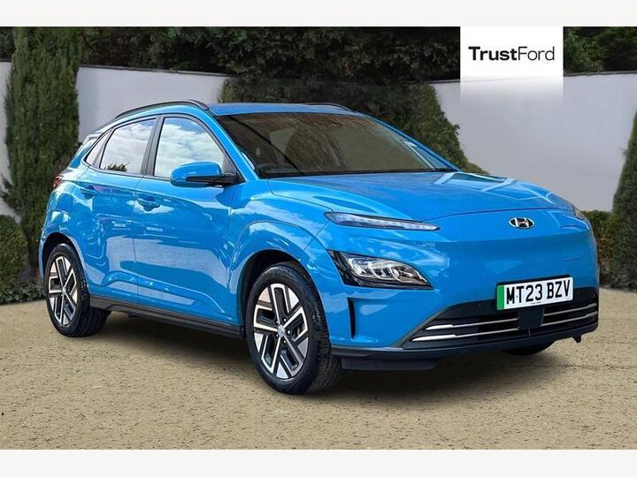Hyundai KONA 39kWh Premium Auto 5dr (10.5kW Charger)