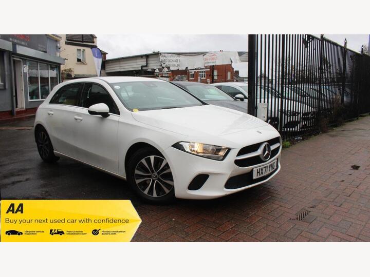 Mercedes-Benz A-CLASS 1.3 A180 SE 7G-DCT Euro 6 (s/s) 5dr