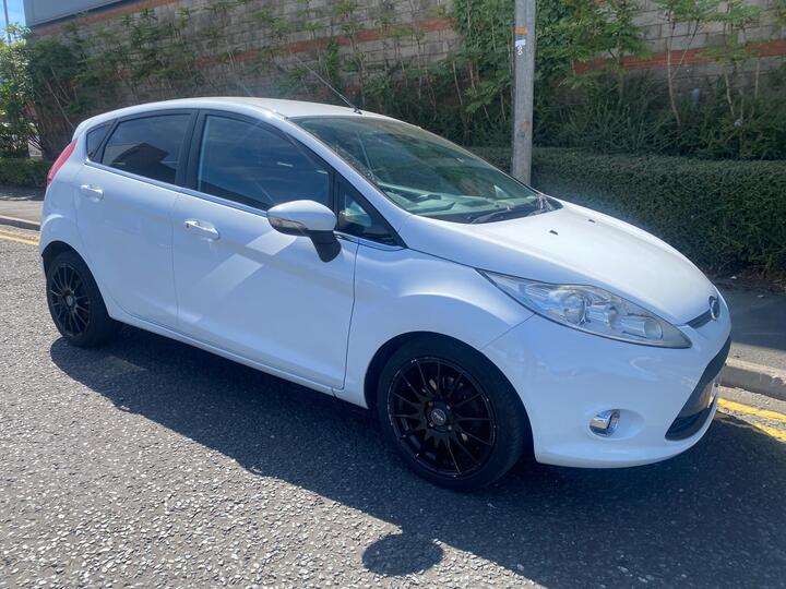 Ford Fiesta 1.4 Titanium 5dr