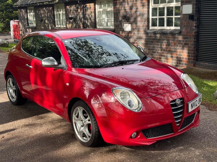 Alfa Romeo MiTo 875 TB TwinAir Distinctive Euro 5 (s/s) 3dr
