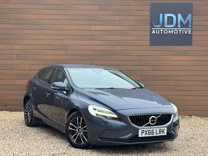 Volvo V40 2.0 T2 Momentum Euro 6 (s/s) 5dr