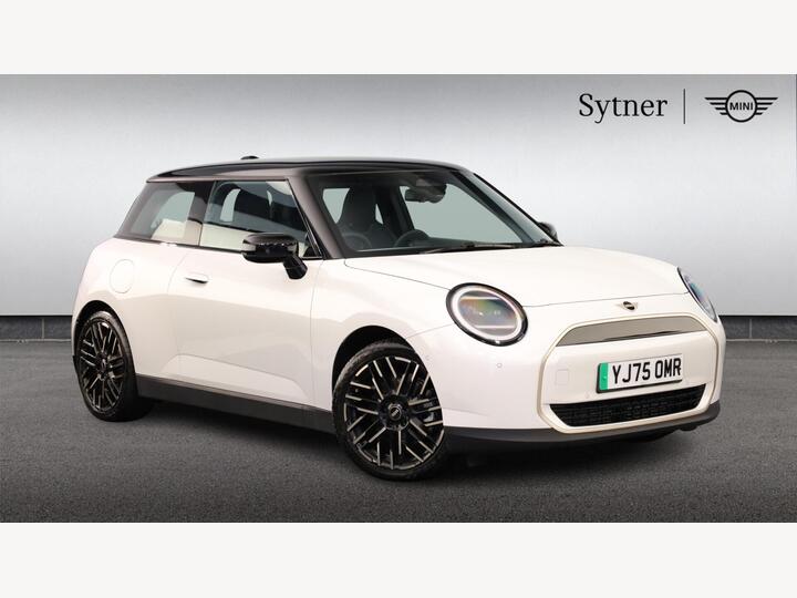 MINI Cooper E 40.7kWh Exclusive Auto 3dr