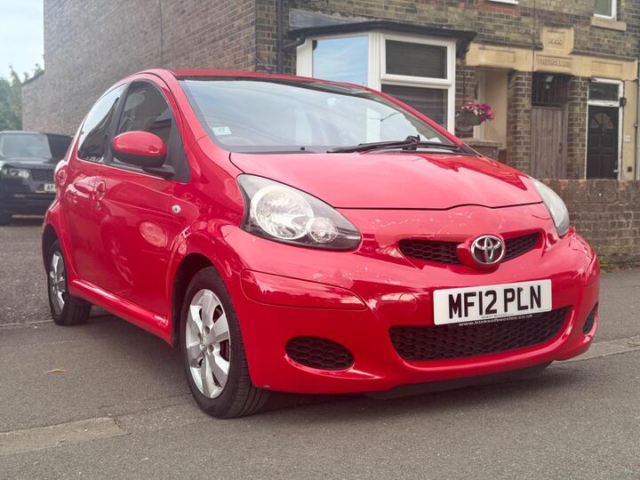 Toyota AYGO 1.0 VVT-i Go Euro 5 5dr