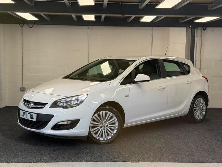 Vauxhall Astra 1.4i Excite Euro 6 5dr