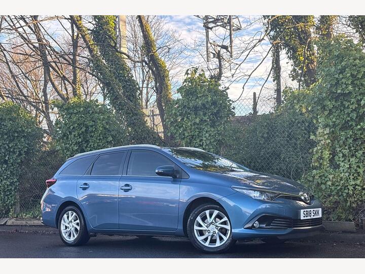 Toyota Auris 1.2 VVT-i Icon Touring Sports Euro 6 (s/s) 5dr