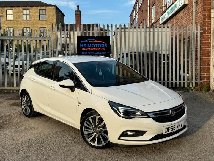 Vauxhall Astra 1.6 CDTi BlueInjection SRi Nav Euro 6 (s/s) 5dr