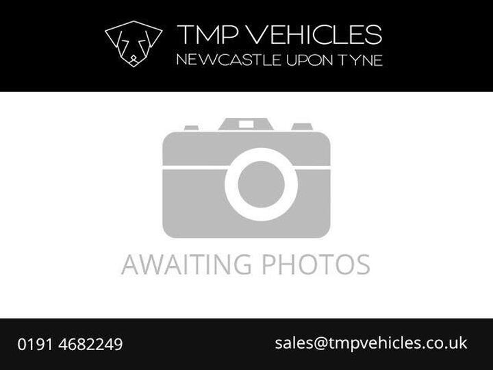 Jeep WRANGLER 2.8 CRD Sahara Auto 4WD Euro 5 2dr