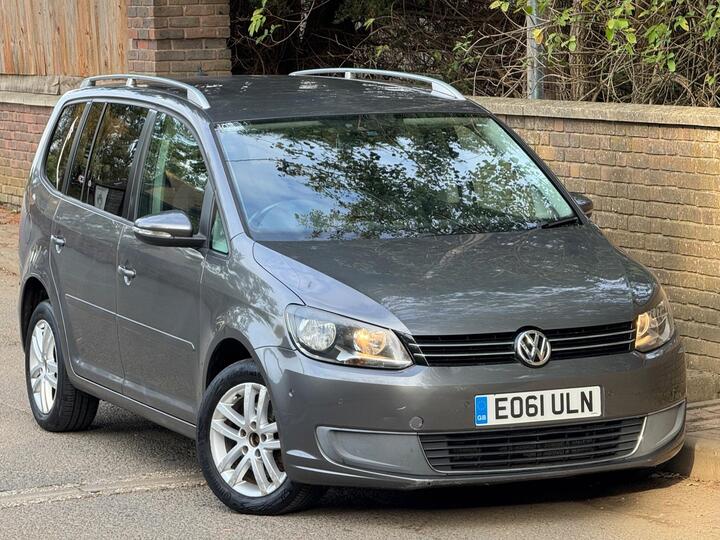 Volkswagen Touran 1.4 TSI SE Euro 5 5dr Volkswagen Touran 1.4 TSI SE Euro 5 5dr