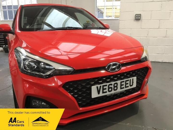Hyundai I20 1.2 Premium Nav Euro 6 (s/s) 5dr Hyundai I20 1.2 Premium Nav Euro 6 (s/s) 5dr