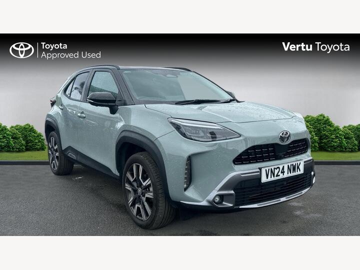 Toyota Yaris Cross 1.5 VVT-h Premiere Edition E-CVT AWD Euro 6 (s/s) 5dr