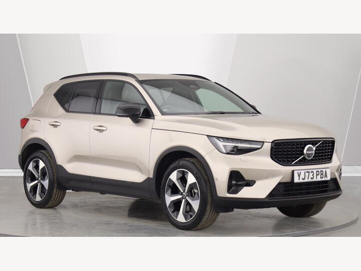 Volvo XC40 2.0 B4 MHEV Ultimate DCT Auto Euro 6 (s/s) 5dr