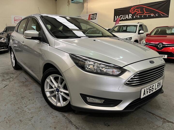 Ford Focus 1.0T EcoBoost Zetec Euro 6 (s/s) 5dr