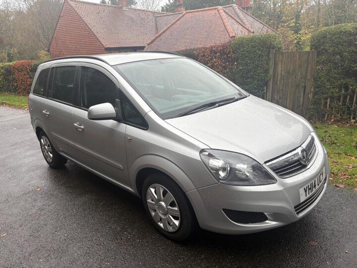Vauxhall Zafira 1.8 16V Exclusiv Euro 5 5dr