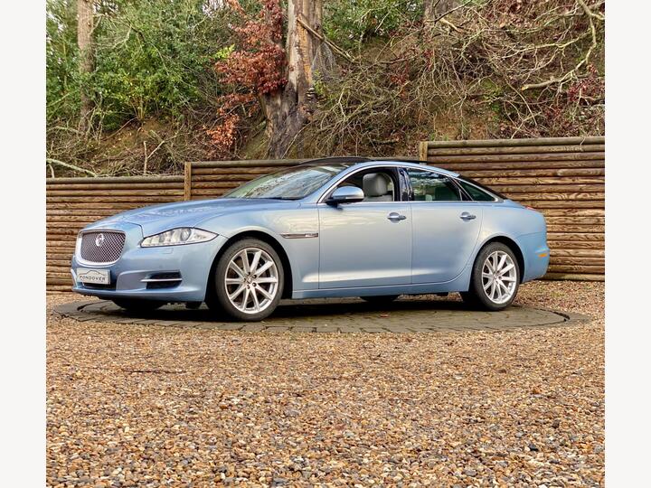 Jaguar XJ 5.0 V8 Premium Luxury Auto Euro 5 4dr (LWB)