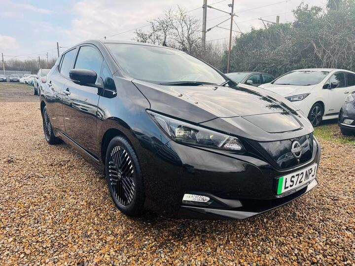 Nissan Leaf 39kWh N-Connecta Auto 5dr Nissan Leaf 39kWh N-Connecta Auto 5dr