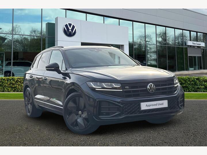 Volkswagen Touareg 3.0 TDI V6 Black Edition Tiptronic 4Motion Euro 6 (s/s) 5dr