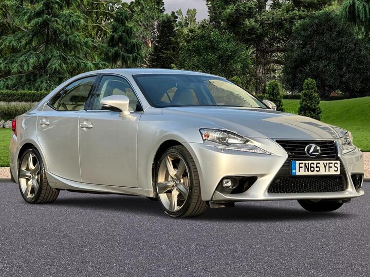 Lexus IS 2.5 300h Premier E-CVT Euro 5 (s/s) 4dr